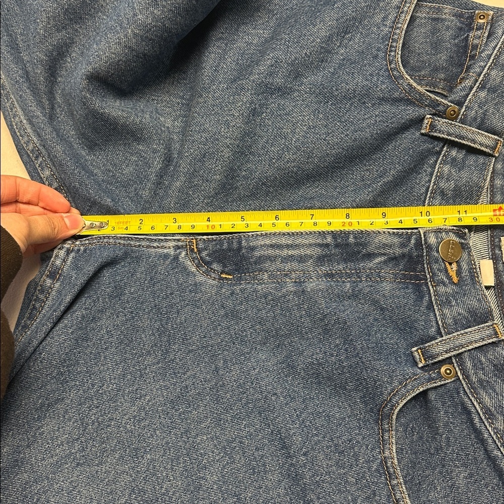 L.L. Bean Original Fit/Relaxed Jeans - Picture 6 of 6